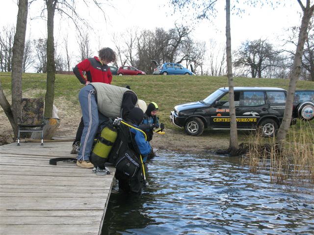 Testy suchych skafandrów (marzec)