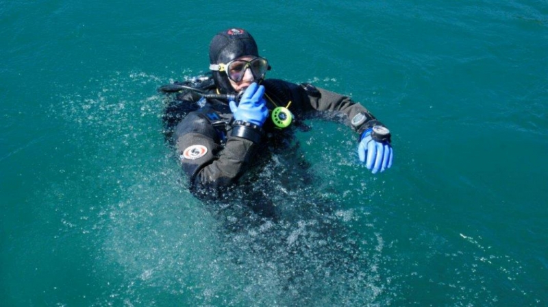 Zabezpieczenie Pikniku Lotniczego przez nurków z Moby Dicka