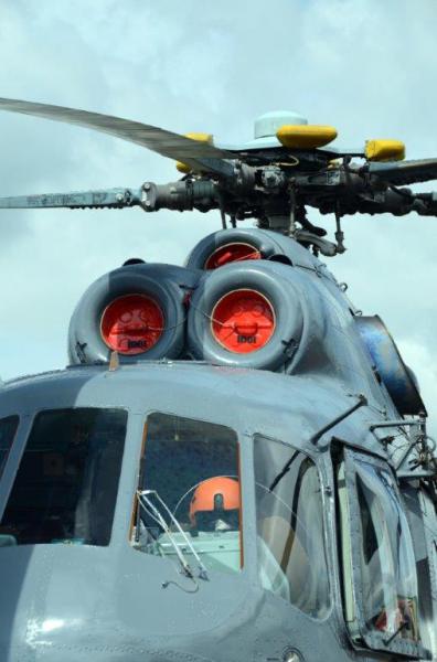 Zabezpieczenie Pikniku Lotniczego przez nurków z Moby Dicka